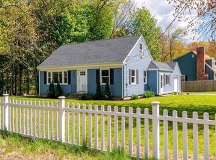 376 Pleasant St, Paxton, MA 01612