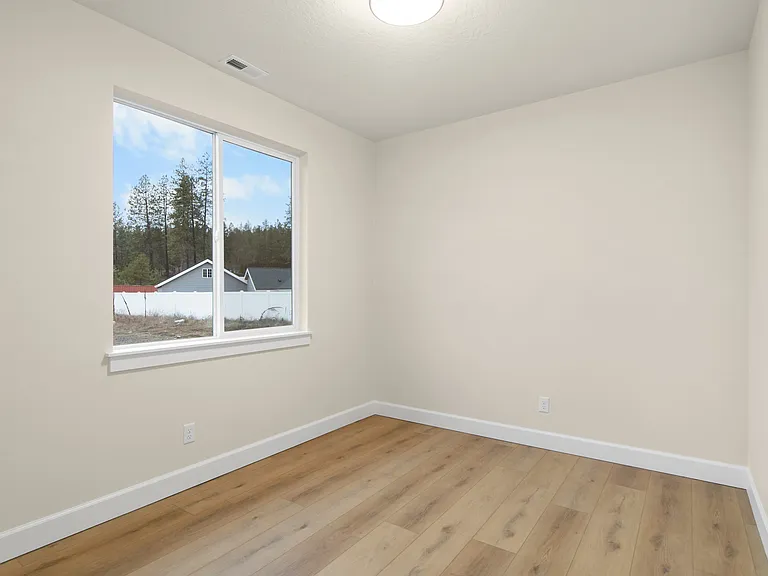 2411 E Kinglet Ln — Photo 6