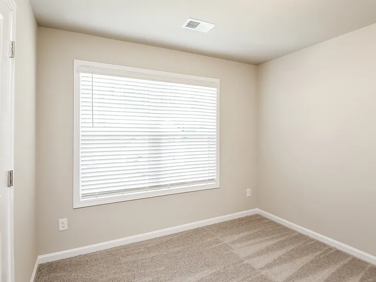 3322 SE Alder Ct — Photo 12