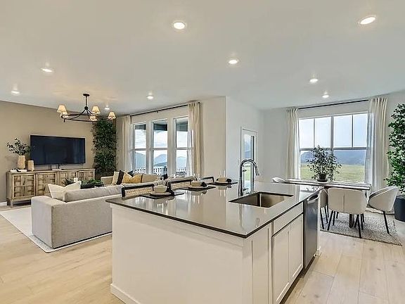 3rd image of 2056 Crested Lark Street