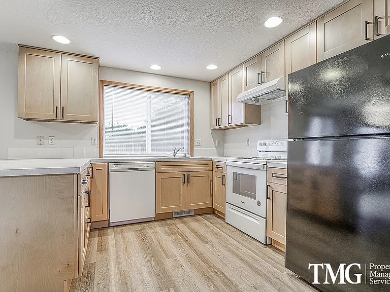 7111 NE 163rd Ave — Photo 8