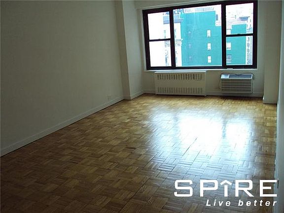 5th image of 341 W 11th St APT 6B