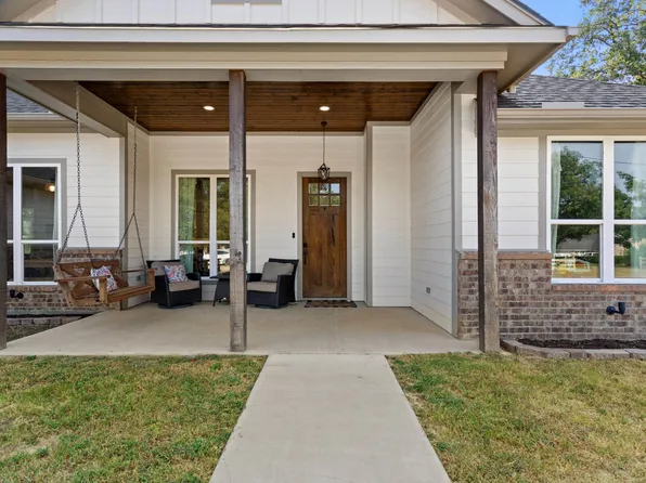 411 Crystal Ave, Rusk, TX 75785
