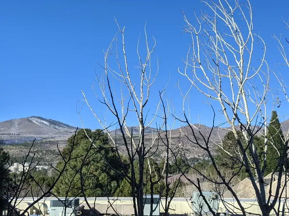 557 Oppenheimer Dr Unit 301, Los Alamos, NM 87544