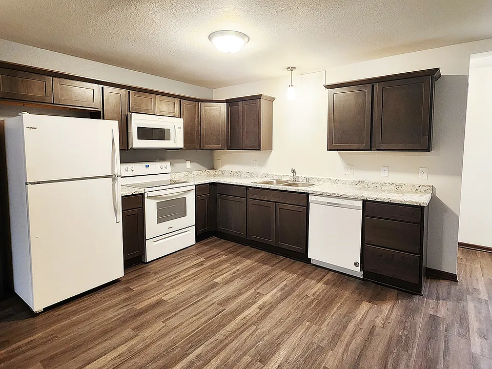 Maple Brook Townhomes