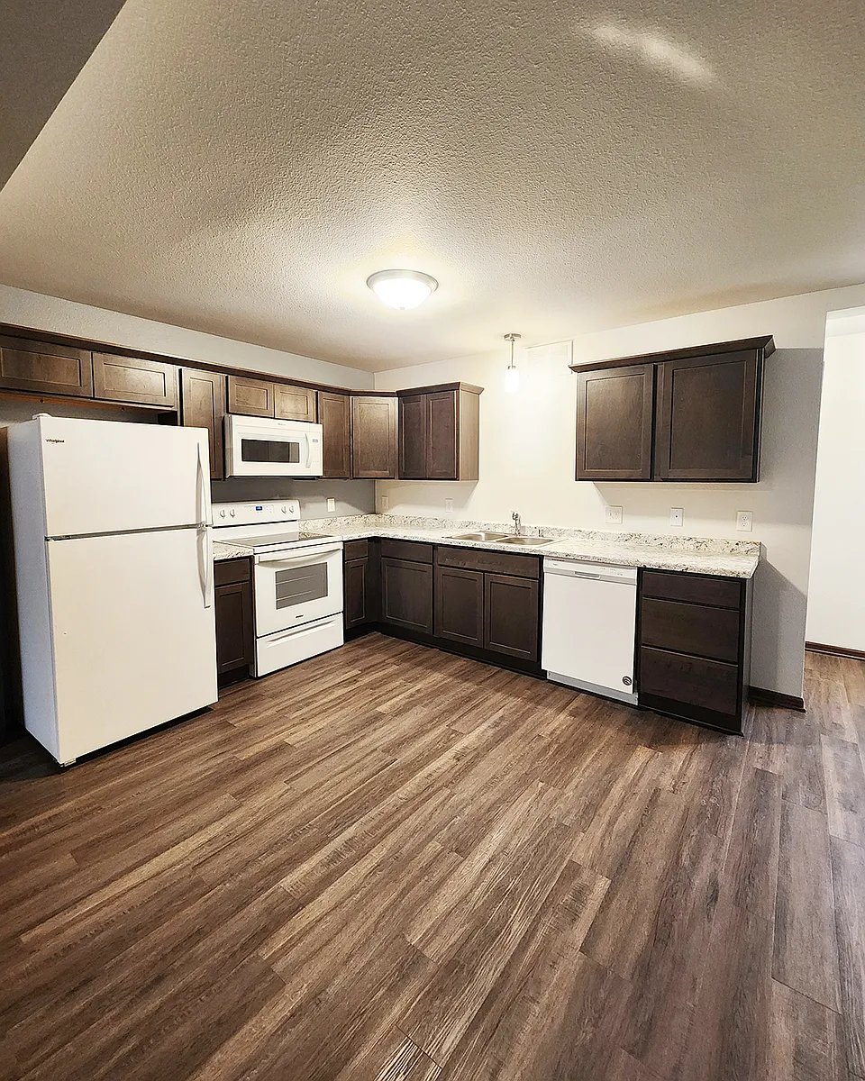 Building Photo - Maple Brook Townhomes