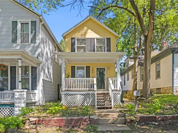 780 Osage St, Leavenworth, KS 66048