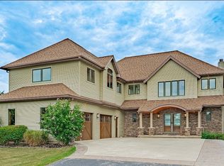 2199 Lake Rd, Ransomville, NY 14131