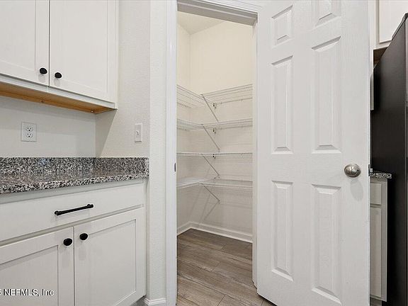 4th image of 54 RIDGE LAKE Road