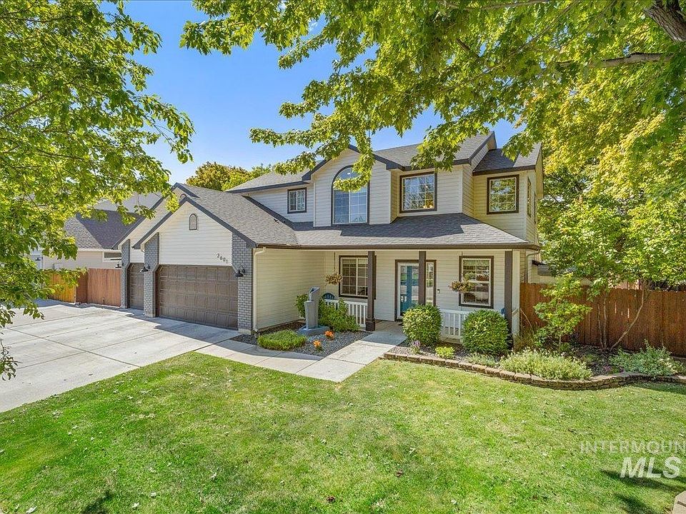 1st image of 2601 E Green Canyon Dr