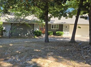 73 Churchill Dr, Bella Vista, AR 72715