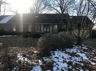989 Lindsley Dr, Virginia Beach, VA 23454
