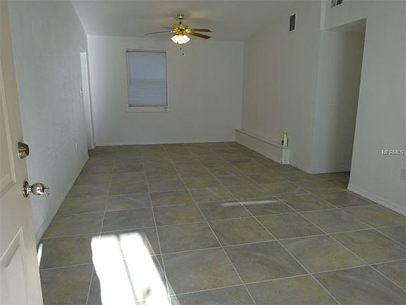 4th image of 5353 Vance Ave