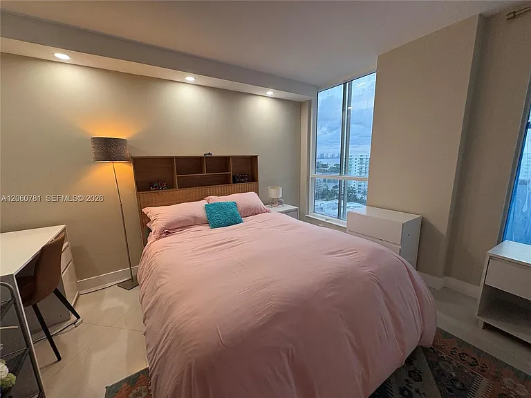 6767 Collins Ave #1701 — Photo 13