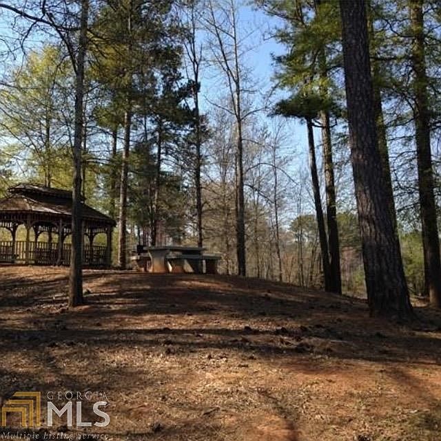 2nd image of 5 Heritage Lake Dr #L