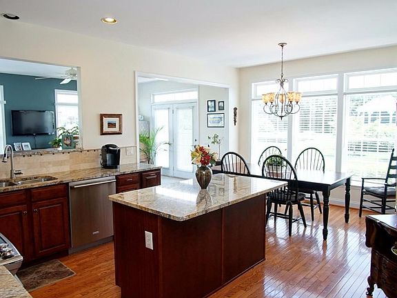 4th image of 109 Anna Ct
