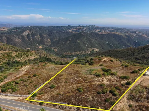 0 Los Gatos Rd #8, Temecula, CA 92590
