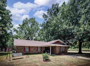 5063 Oak Creek Dr, Jackson, MS 39212