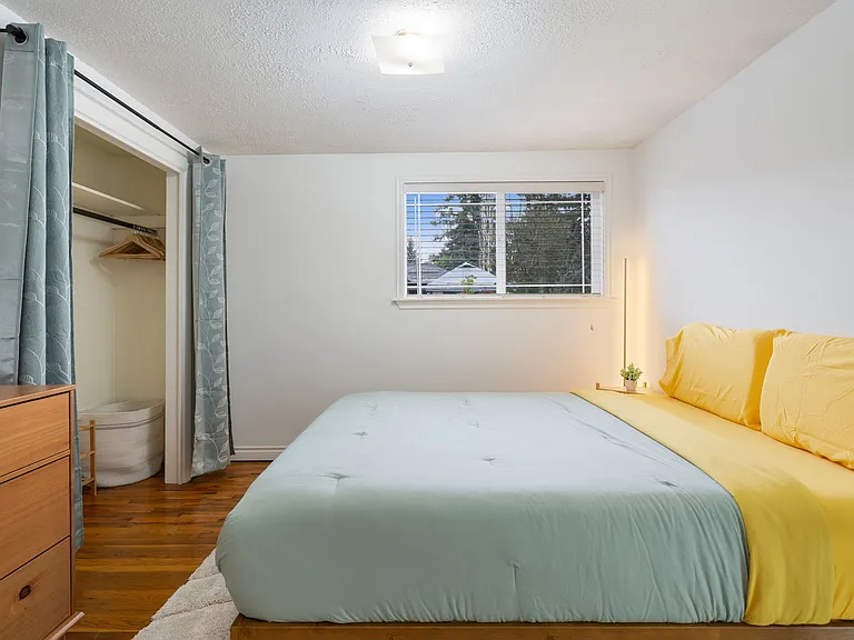7414 SE Ogden St — Photo 26