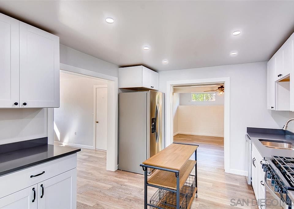 1st image of 9646 1/2 Petite Ln
