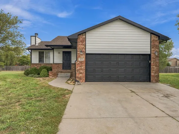 1012 E Winding Lane St, Derby, KS 67037