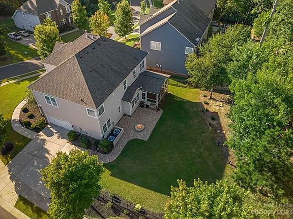 2nd image of 10231 Daufuskie Dr