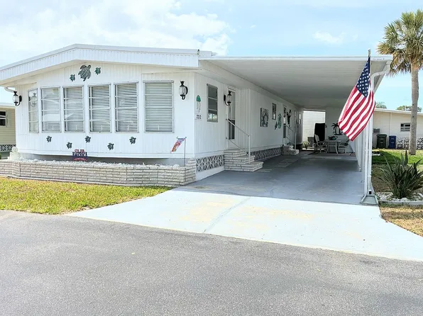 2212 Gondola Dr, Sarasota, FL 34238