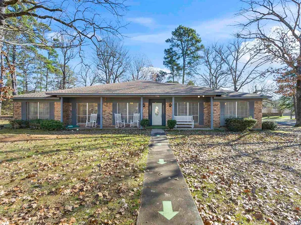 1104 Danville Rd, Kilgore, TX 75662