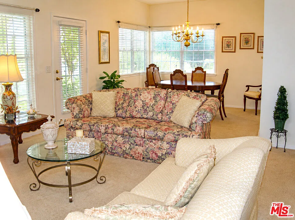 2 bed, 2.0 bath, 1353 sqft, $3,450 — Photo 1