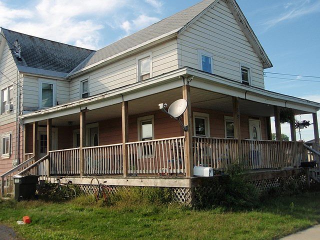2nd image of 69 Miller St