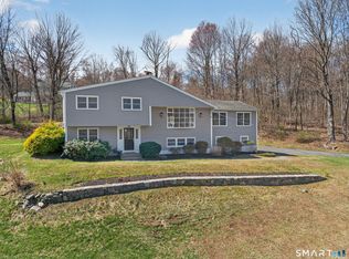 21 Lillinonah Drive, Brookfield, CT 06804