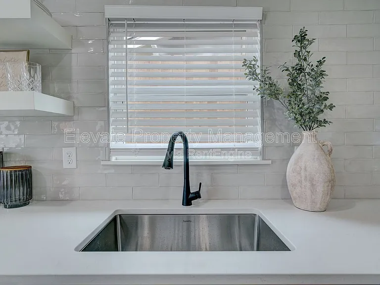 1614 NW 17th St #5 — Photo 19