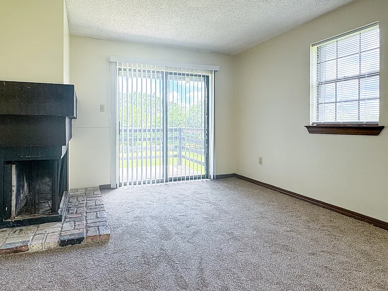 73601 Chapman Dr — Photo 17