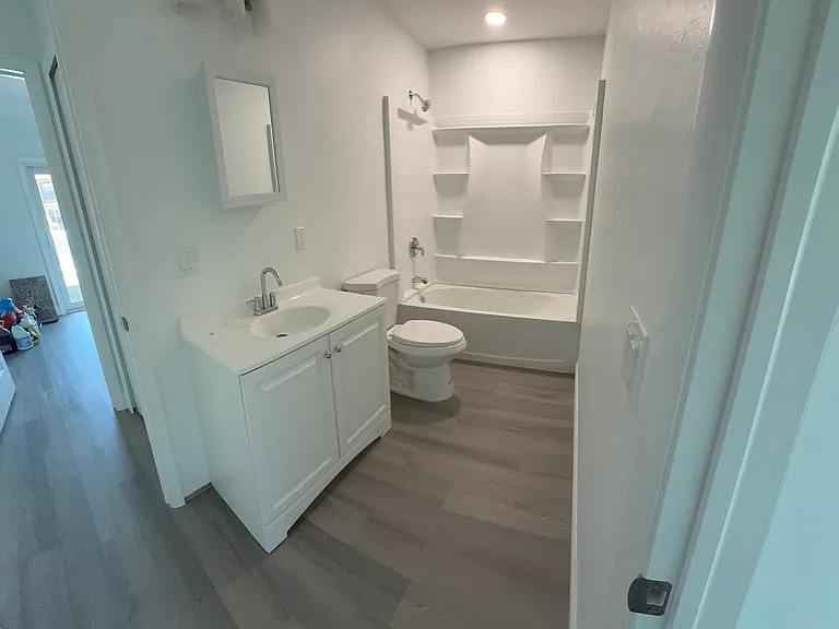 16881 Davis Rd #913 — Photo 7