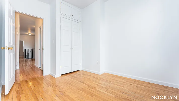 Rented by Nooklyn NYC LLC | media 25