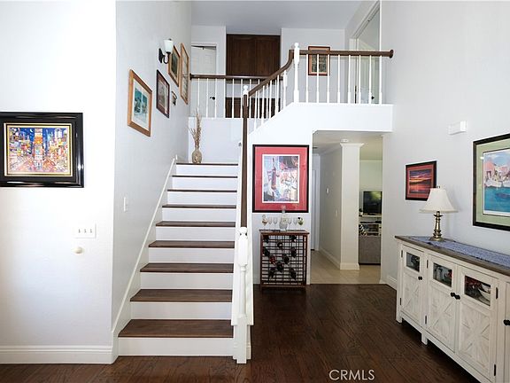 4th image of 10830 Yolo St