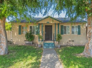 453 W McKinley Ave, Pomona, CA 91768