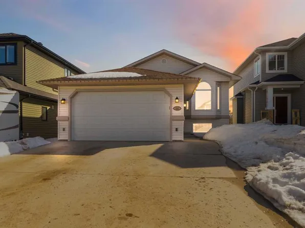 245 NW Warren Way, Wood Buffalo, AB T9H 5H9