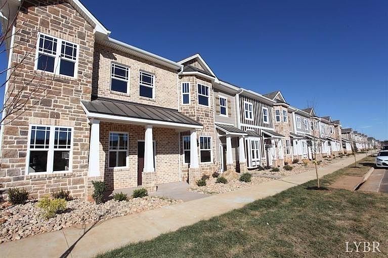1st image of 133 Portico St