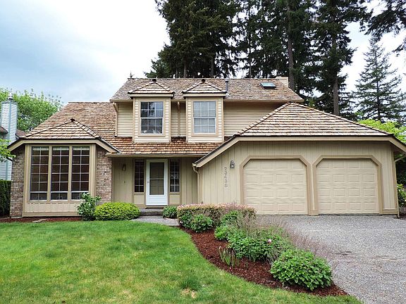 2nd image of 23438 NE 29th Pl