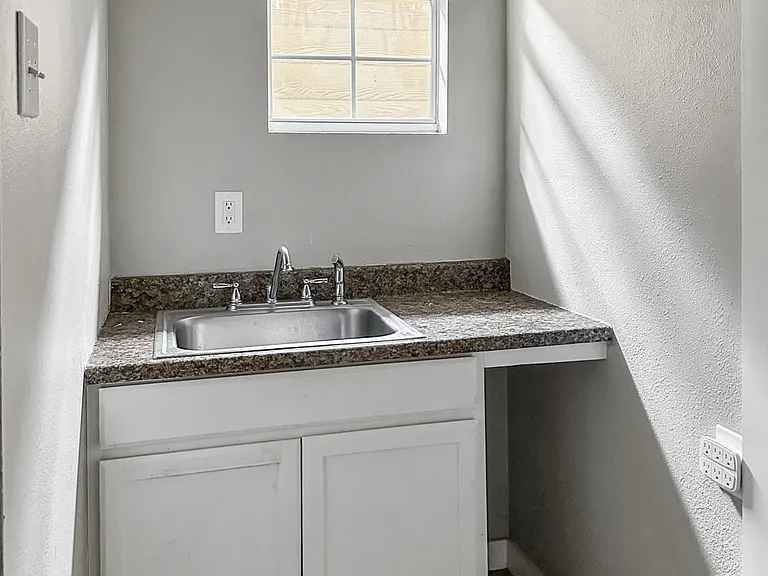 239 Peabody Ave #2 — Photo 7