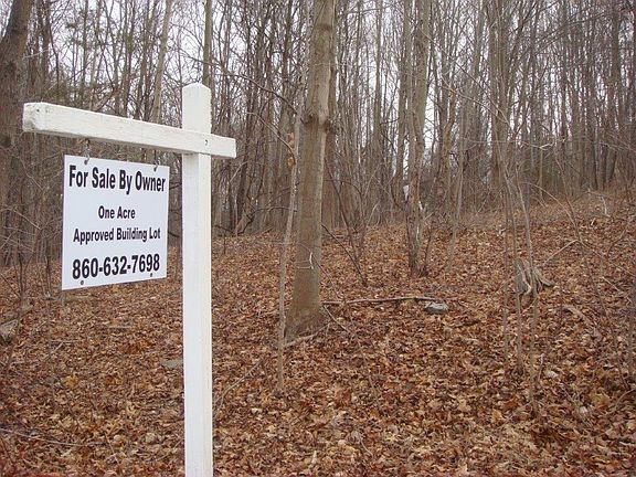 Middlefield, CT. Lot