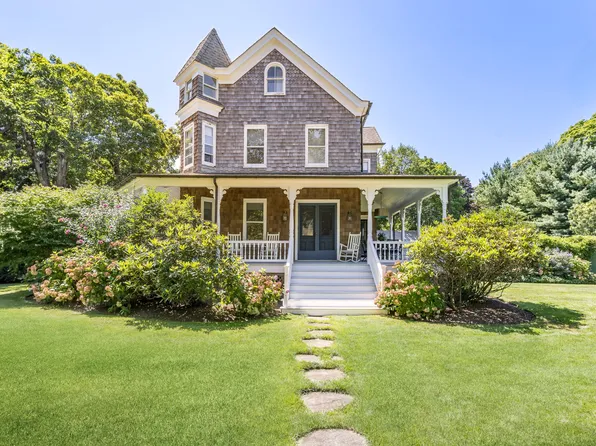 166 Bay St, Sag Harbor, NY 11963
