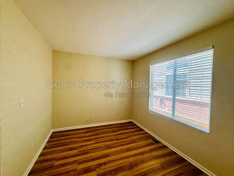 14337 Austin Ct — Photo 8