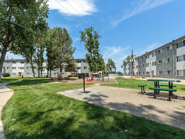 Park Place at Expo Apartments — Photo 18