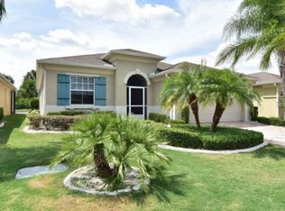 835 King Leon Way, Sun City Center, FL 33573
