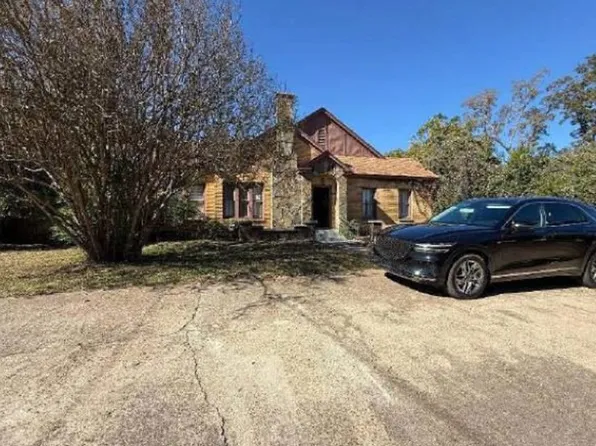 216 S Prairieville St, Athens, TX 75751