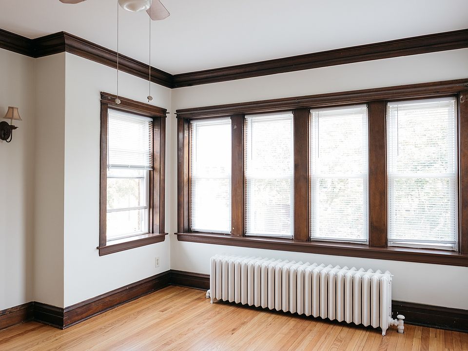 1st image of 4204 N Marmora Ave #2