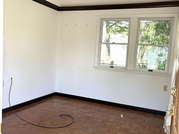 3rd image of 1209 Logan Road