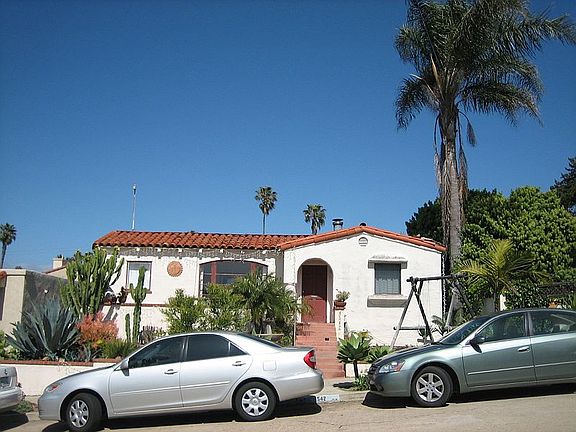 4th image of 4542 Bermuda Ave
